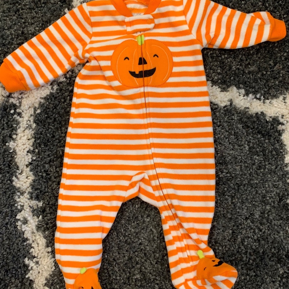 🎃 Carter’s 3 Month Fleece Sleeper 🎃